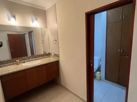 Casa en Venta en Funes, USD 399.000