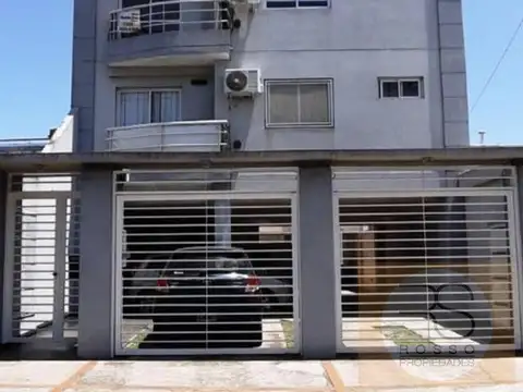 Departamento 2 Ambientes con Cochera en Venta - Villa Sarmiento