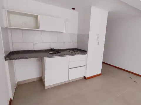 Departamento en Alquiler en Ituzaingó, $ 580.000