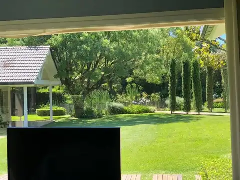 Casa 14 ambientes con 8 baños