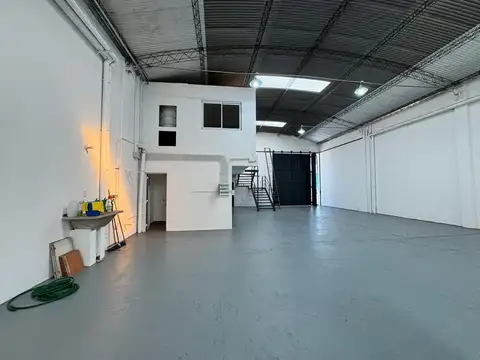 GALPON EN ALQUILER EN ZONA ESTE ACCESO A SALTA