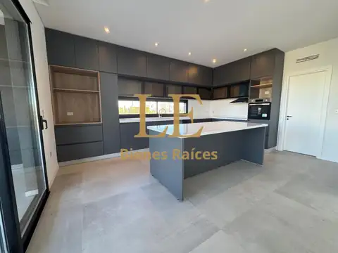 Casa en Venta al Noroeste