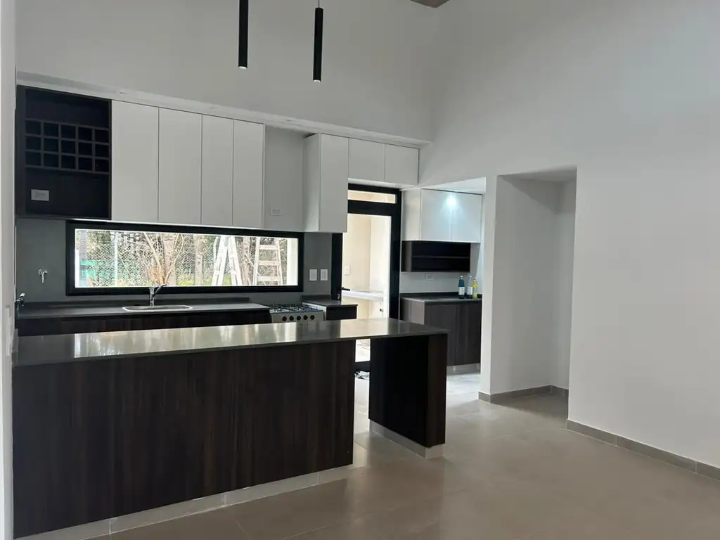 VENTA CASA 4 AMBIENTES EN BARRIO "BRUJAS" PILAR - Foto 16