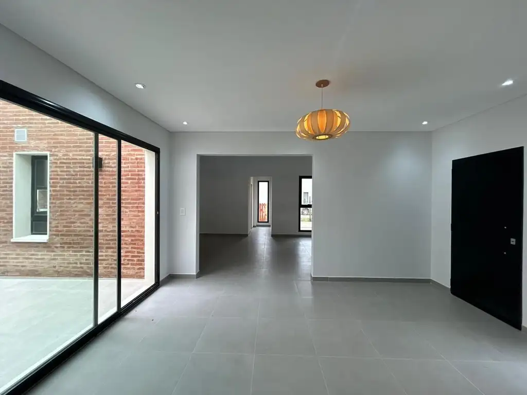 VENTA CASA 4 AMBIENTES EN BARRIO "BRUJAS" PILAR - Foto 27