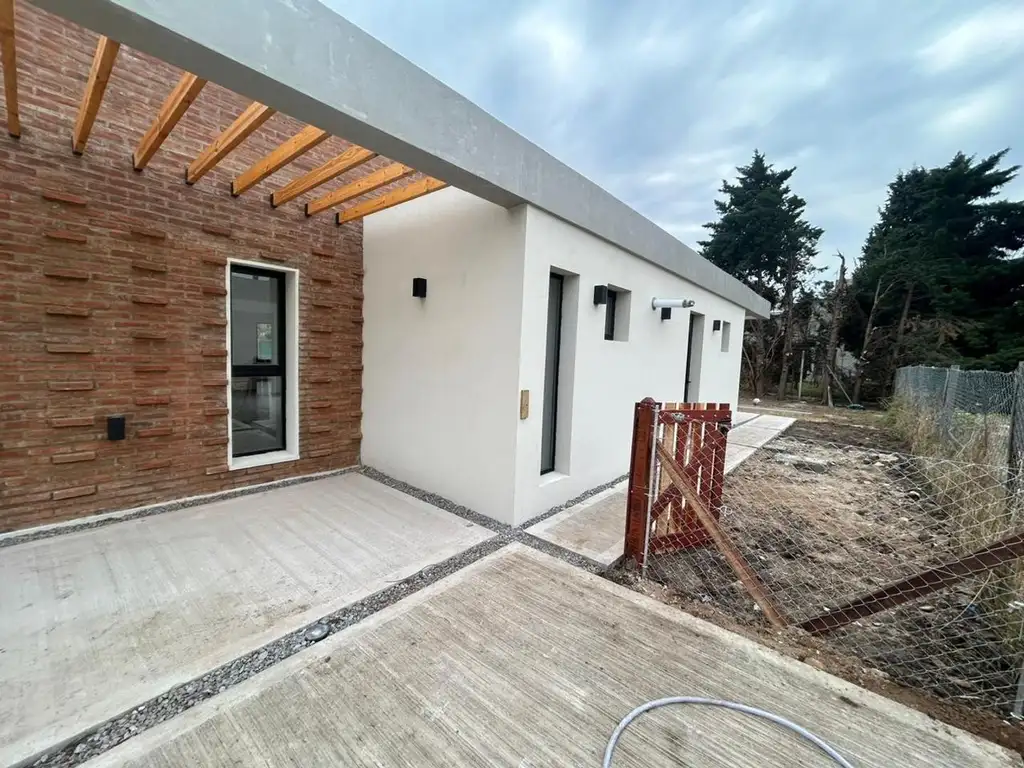 VENTA CASA 4 AMBIENTES EN BARRIO "BRUJAS" PILAR - Foto 35