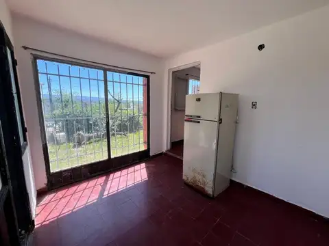VENTA CASA 3 DORM MAS DEPTO VILLA CARLOS PAZ