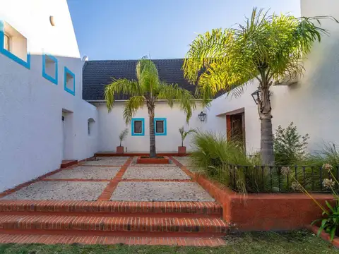 Casa en Venta en Bella Vista, USD 988.888