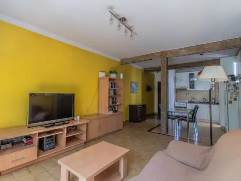 Depto Tipo Casa en Venta 66 años