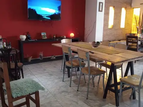 Casa 6 ambientes con 3 baños