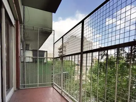 Directorio 2700, Piso 4