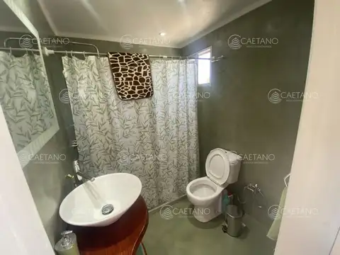 Venta casa con locales en lausana