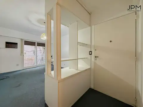 MANSILLA al 3400, ALTO PALERMO. Venta de 1 ambiente con PATIO cubierto, a metros del Alto Palermo