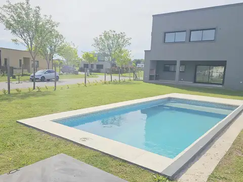 Casa en Venta en Pilar.  B°C° San Pablo . 4 ambientes. Venta con  financiación.