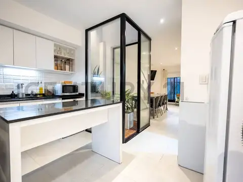 524 e/ 5 y 6 1000, Piso 0