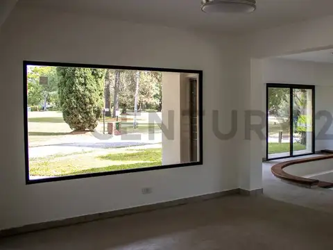 Quinta en Venta en El Jaguel, USD 185.000
