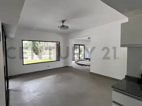 Lote 216 , Piso 0