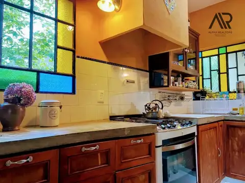 Casa en Venta con 1 cochera
