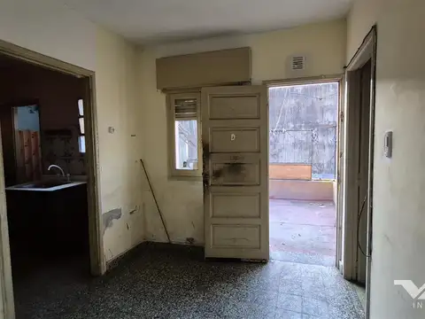 PH 2 amb. en venta, primer piso con patio y terraza. Villa Martelli