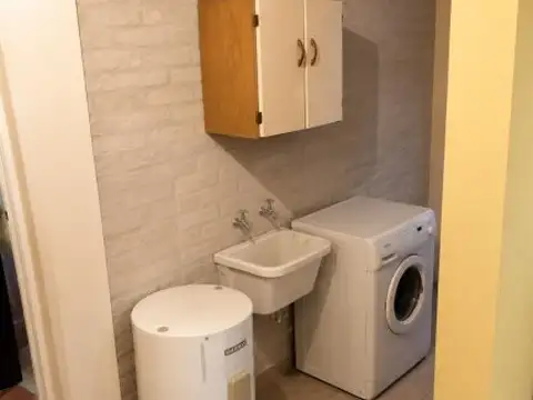 EXCELENTE CASA EN FUNES, RECIBE PERMUTA
