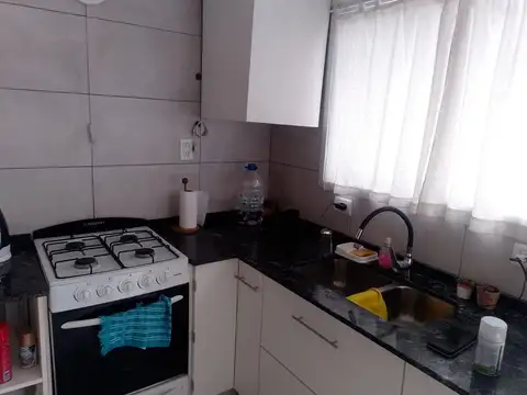 Depto Tipo Casa 10 ambientes con 6 baños