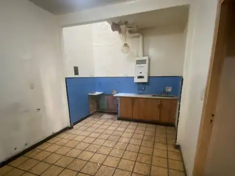 Casa 6 ambientes con 4 baños