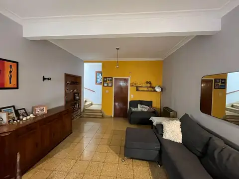 Casa en Alquiler en La Perla Sur, $ 1.100.000