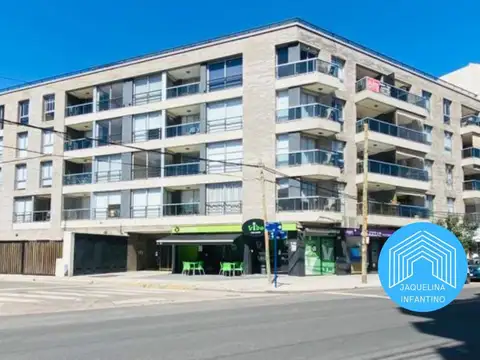 Departamento 4 ambientes - 2 cocheras - Ramos Mejía