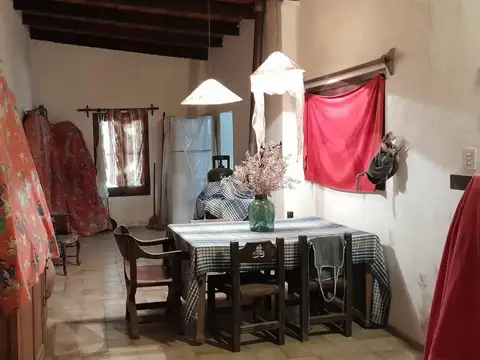 VENTA CASA QUINTA-SOBRE ASFALTO-RANCHOS-PCIA BS AS