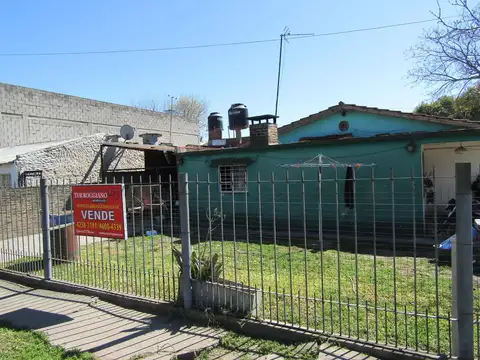 VENTA DE CASA EN BURZACO