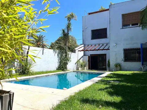 Casa en Venta en Martinez, USD 450.000