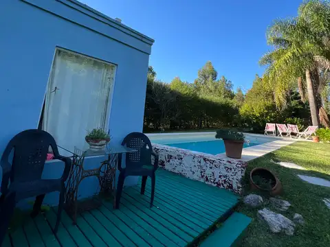 Casa 5 ambientes con 2 baños