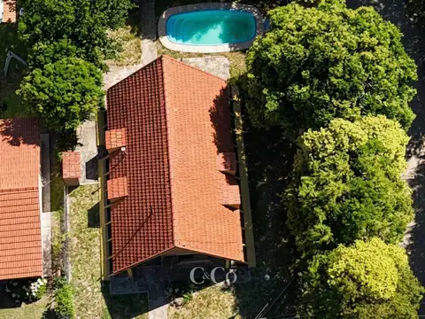 Casa en Venta con 1 cochera
