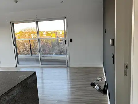 Alquilo Dptos Dos Dor C/cochera Complejo Summum. Categoria Superior.