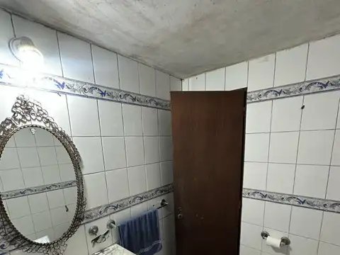 OPORTUNIDAD VENTA CASA 3 AMBIENTES EN HAEDO ? ESCUCHA OFERTA