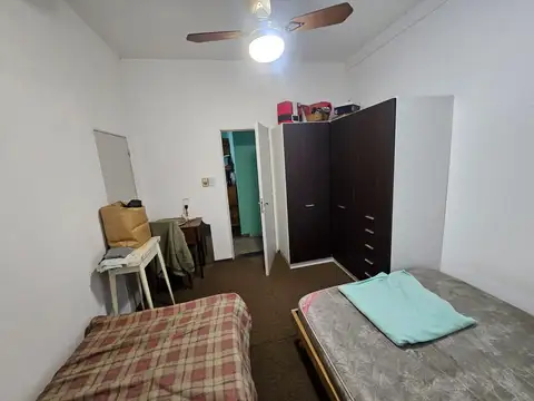 Depto Tipo Casa en Venta 50 años