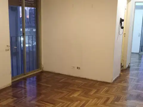 DEPARTAMENTO DE 2 AMBIENTES AL FRENTE CON BALCON