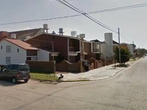 Moreno e/ San Juan y La Rioja