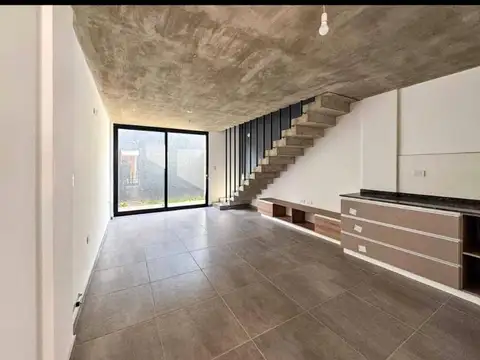 VENTA DUPLEX 2 DORM. EN HOUSING EN LA CALERA