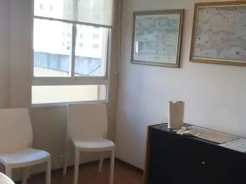 Oficina en Alquiler 50 años