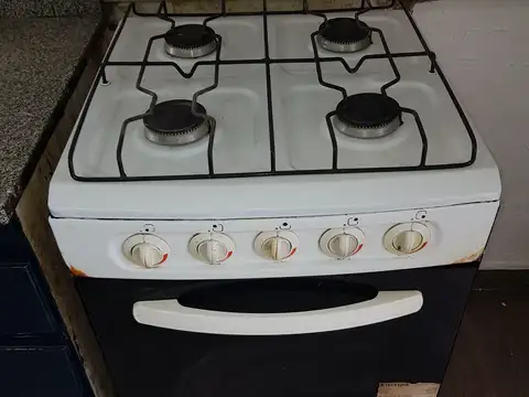 Depto Tipo Casa en Alquiler en Lanús Este, $ 450.000