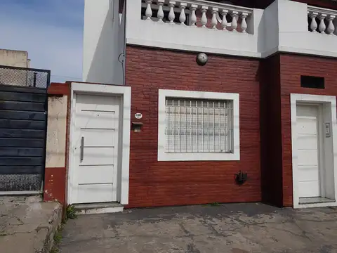 2 AMBIENTES CON PATIO