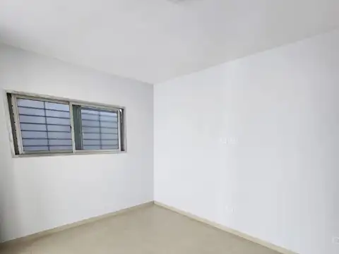 CASA PH EN VENTA OYUELA AL 500 VILLA DOMINICO