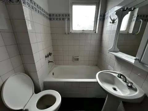 Departamento 3 ambientes con 1 baño