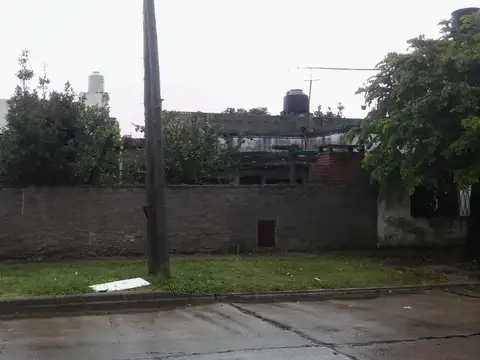 Tres propiedades en un mismo lote, oportunidad 