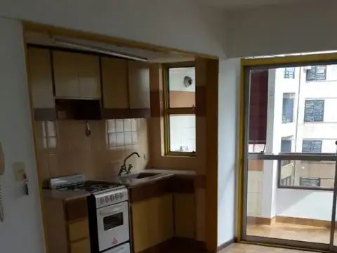 Corrientes 1800, Piso 07