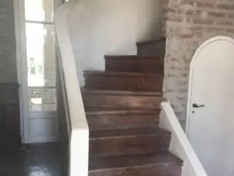 Retasado - Casa de 4 Dormitorios en Alamo Alto - Maschwitz