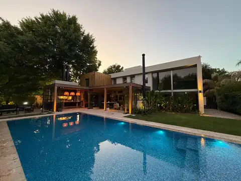 Casa en Venta de 4 dormitorios