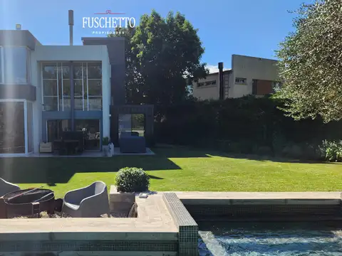 Casa en Venta 16 años