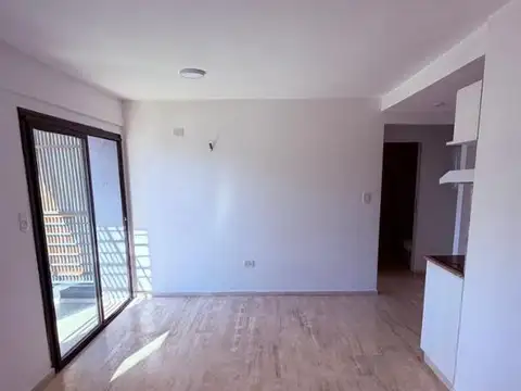Departamento en Alquiler en Moron Sur, $ 500.000