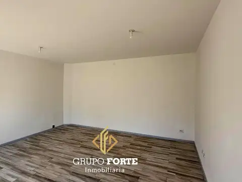 Casa 4 ambientes con 4 baños